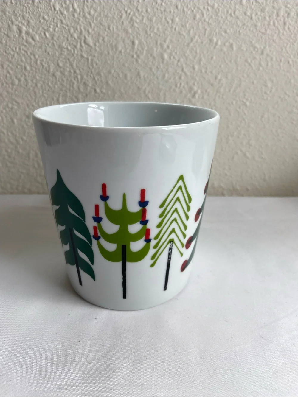 Crate&Barrel holiday mug